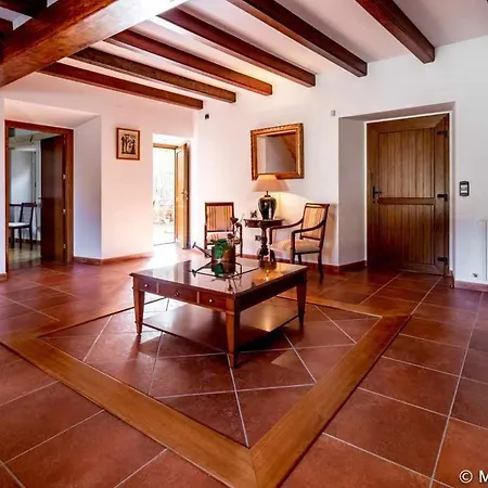 Villa Cal Parent Casa Rural En El Pla De Lestany *